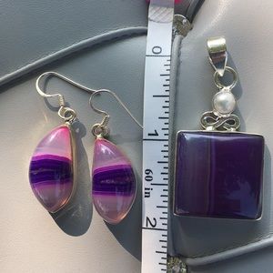 Purple agate pendant with matching earrings